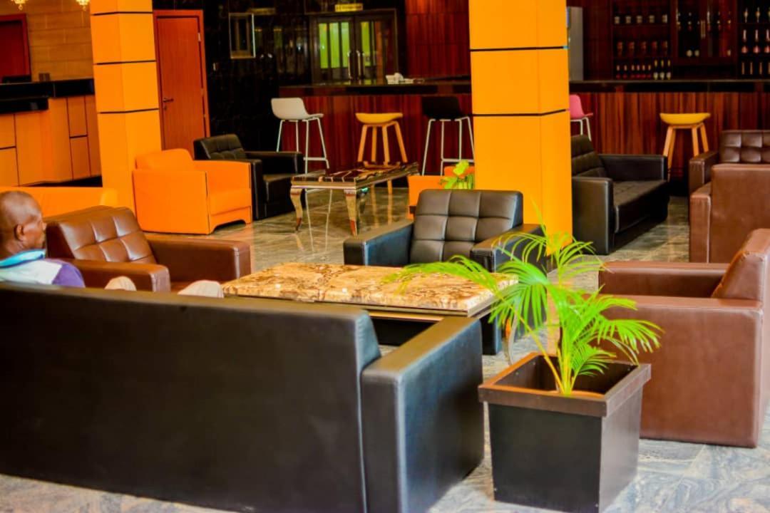 Wetland Hotel Ughelli Luaran gambar