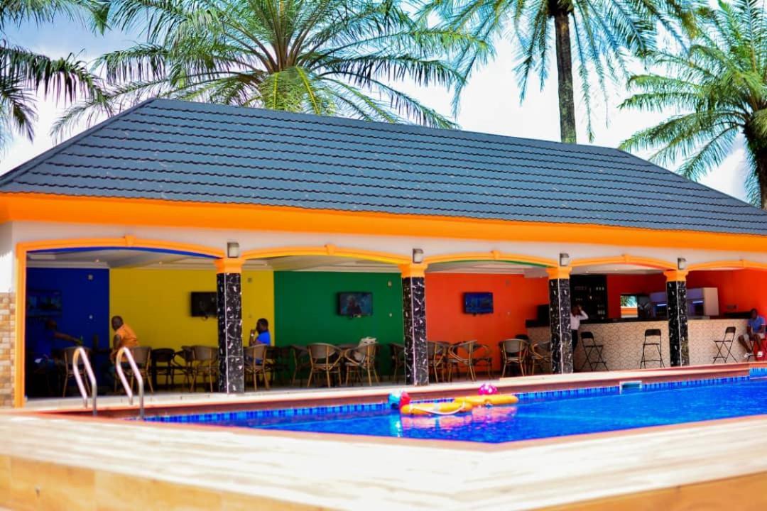 Wetland Hotel Ughelli Luaran gambar