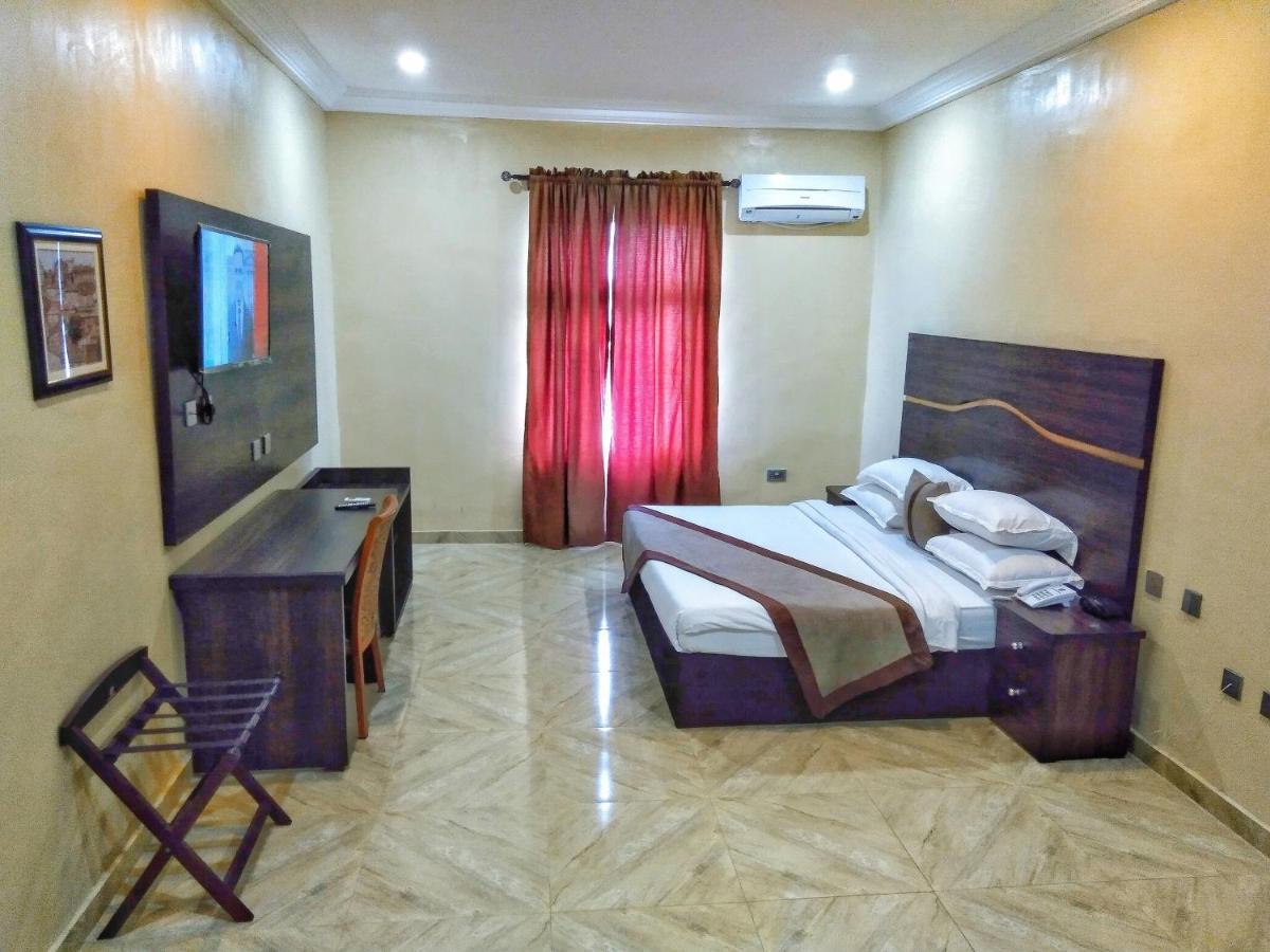 Wetland Hotel Ughelli Luaran gambar