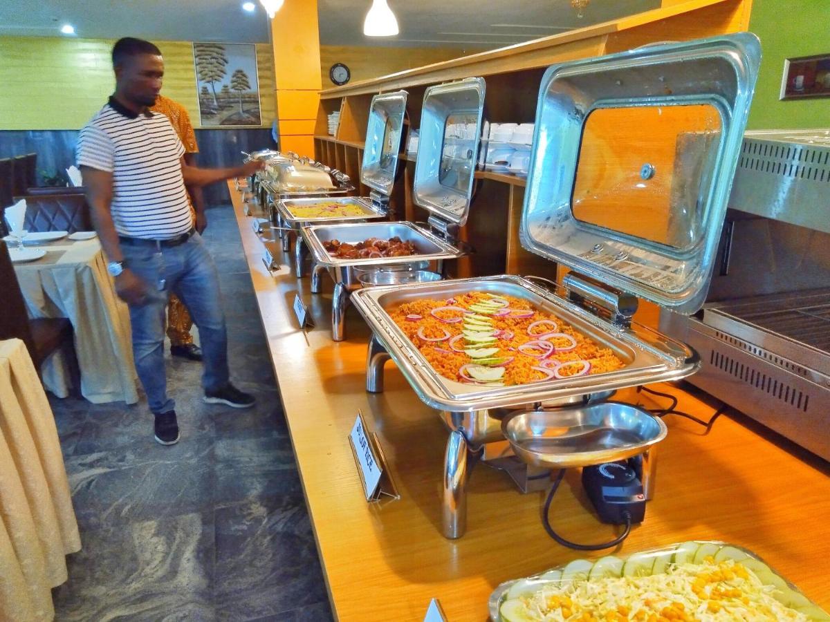 Wetland Hotel Ughelli Luaran gambar